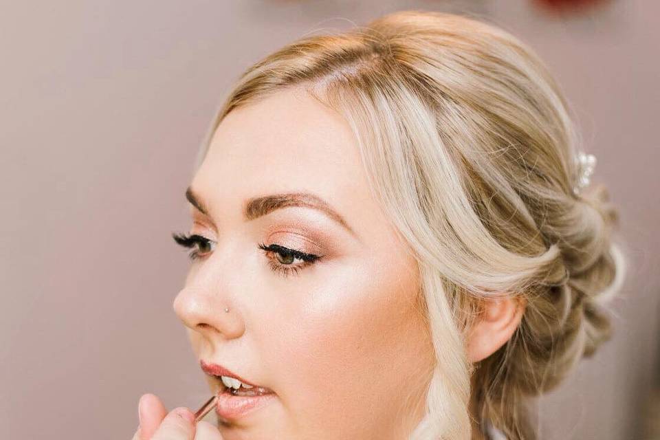 Hannah Louise Field MUA