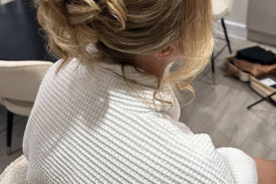 Pamela Anderson style