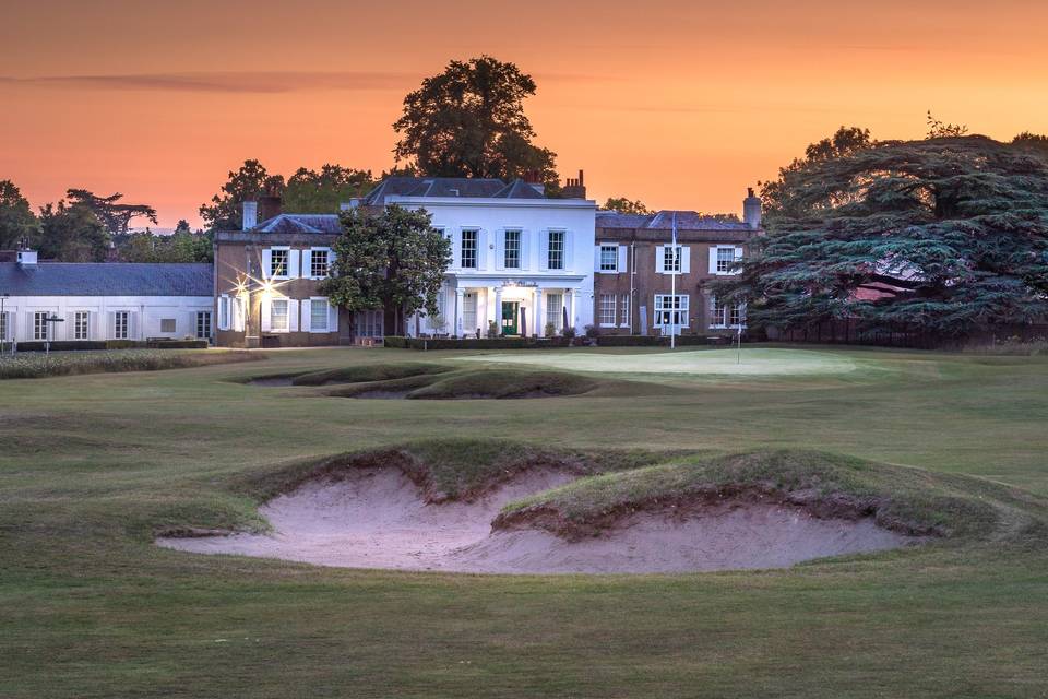 Gorgeous Georgian clubhouse