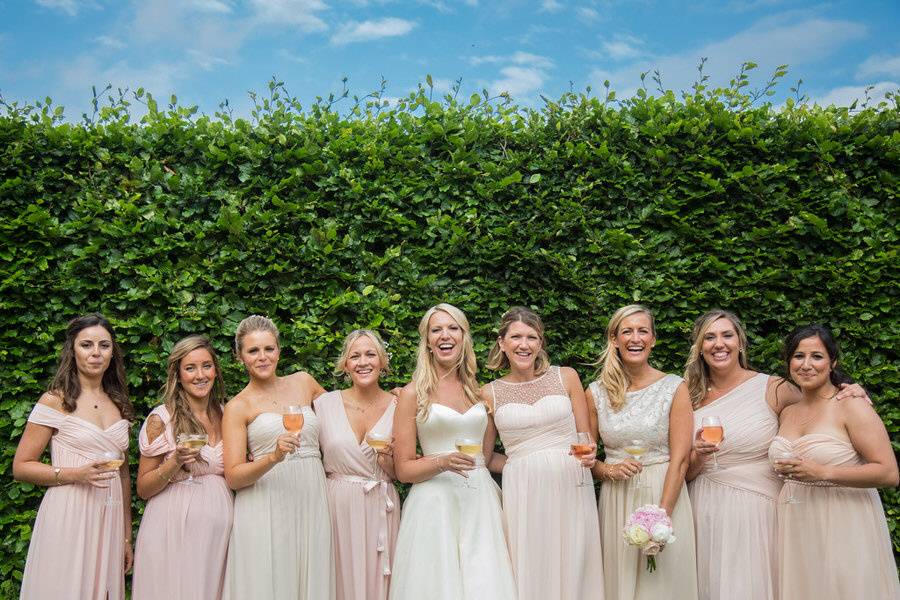 Harriet's many bridesmaids