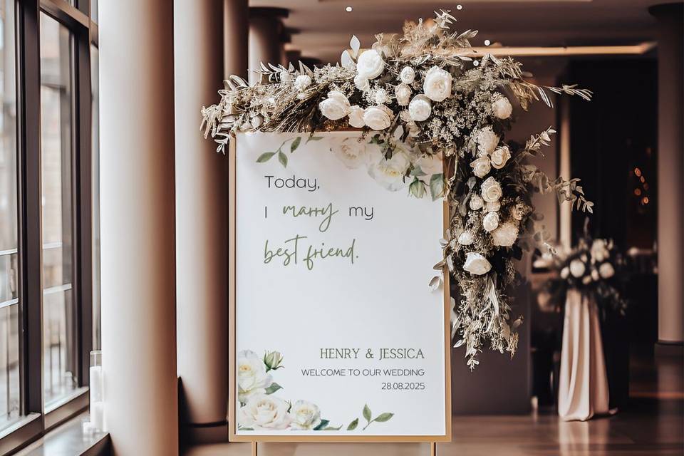 Trendy floral welcome sign