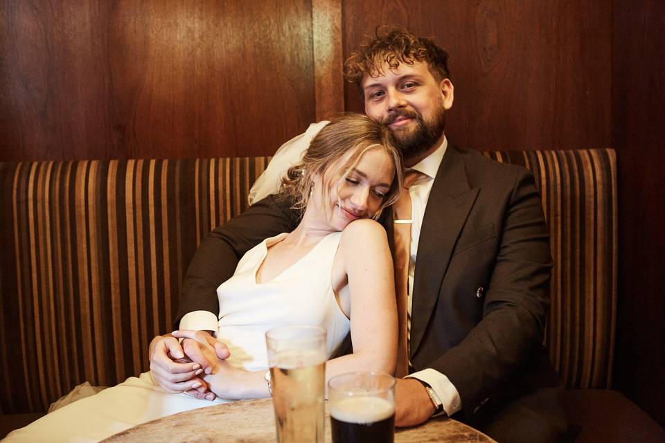 A sweet moment in the pub