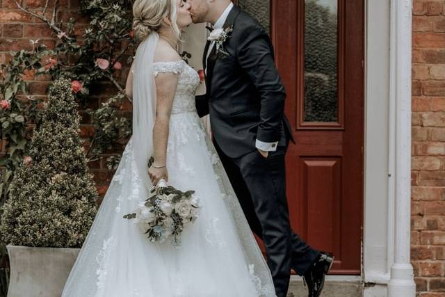 Bridal Hair by Liz Dunn 