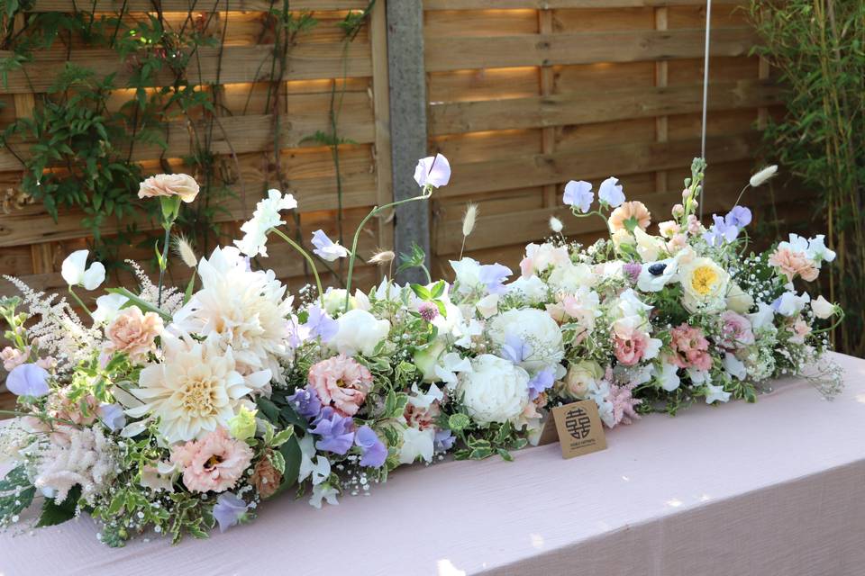 Long table flowers