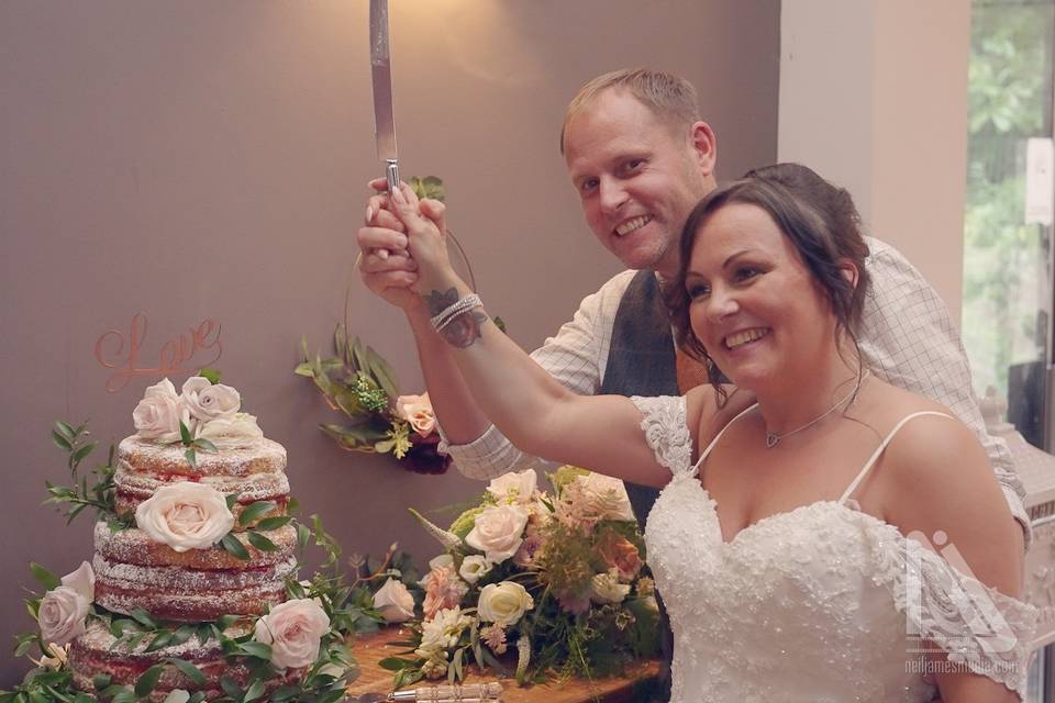 Cutting the cake