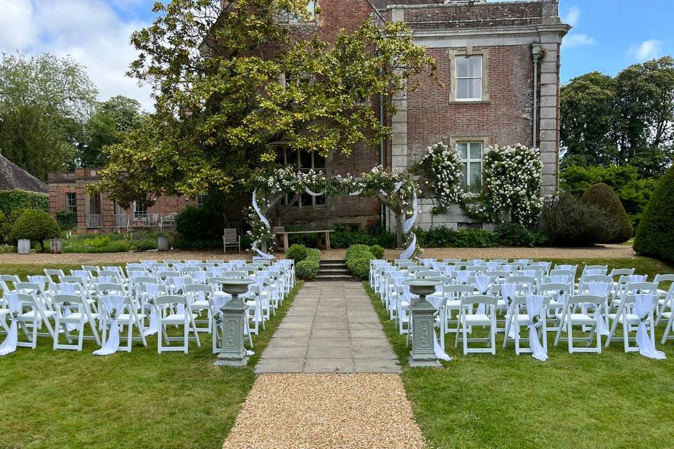 Outdoor ceremony