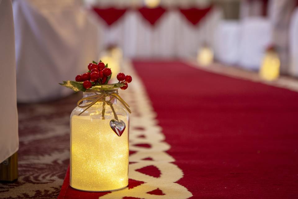 Winter Wedding Aisle Detail