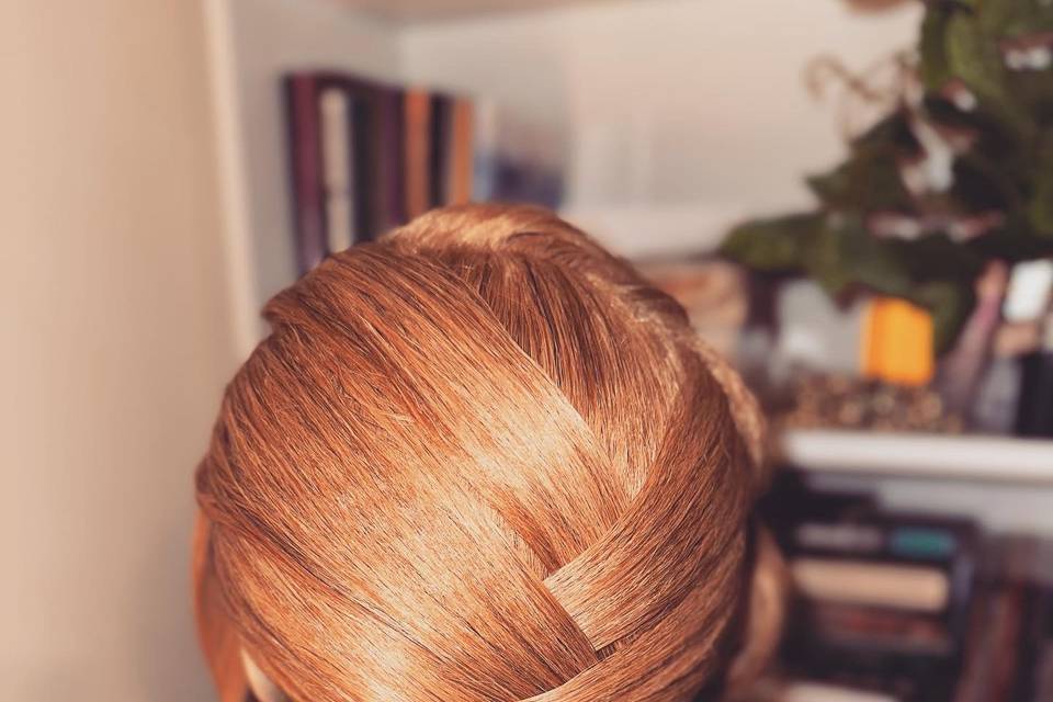 Zigzag updo