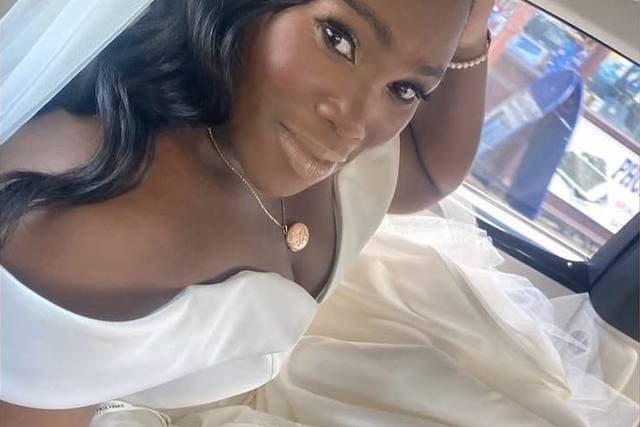 Afro bride