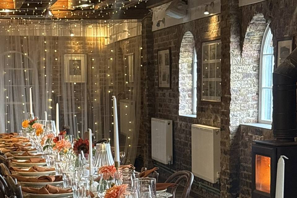 Autumnal table styling