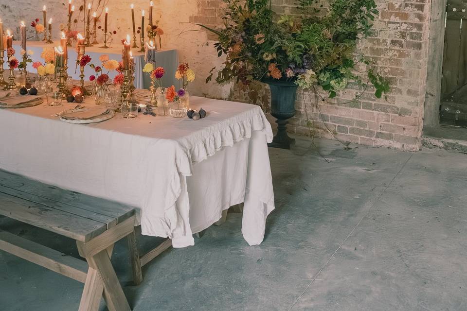 Timeless table setting