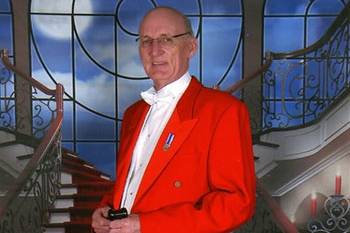 Noel Thompson Toastmaster