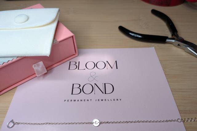 Bloom & Bond