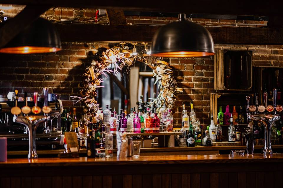 Heritage bar