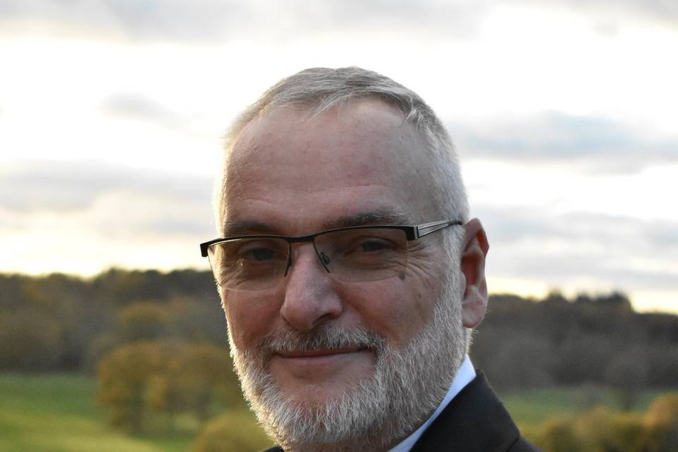 Saffron Elephant - A celebrant creating memories you will never forget