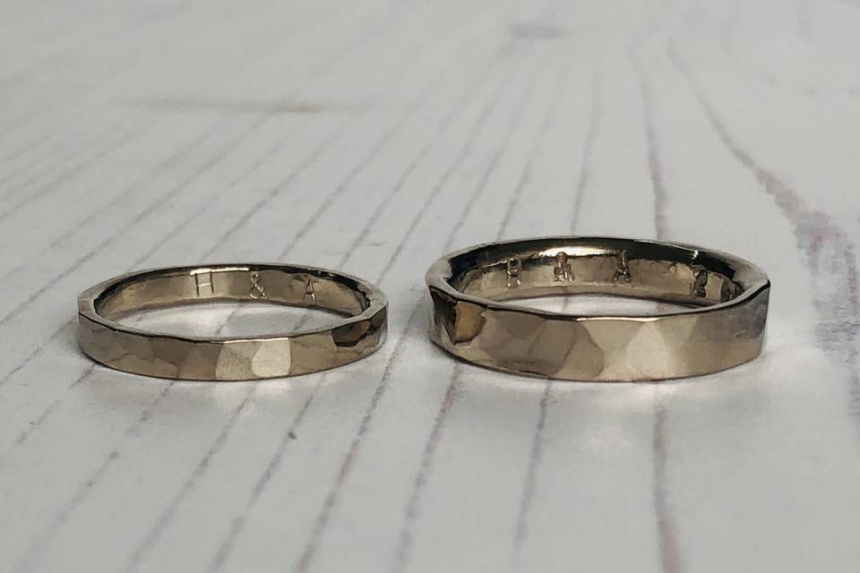 Hammered Gold Wedding Rings