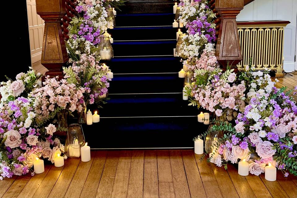STAIRCASE FLOWERD