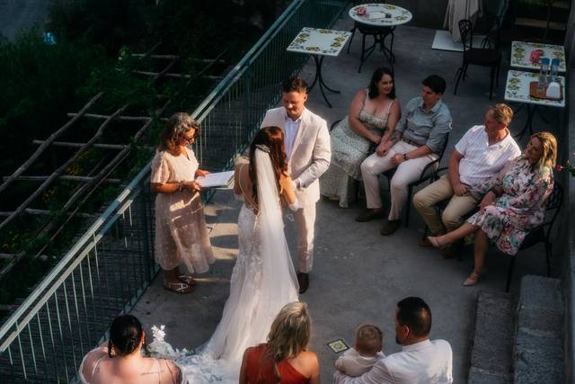 Family-centric micro wedding