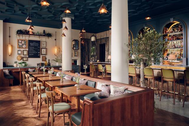 Willett's Bar