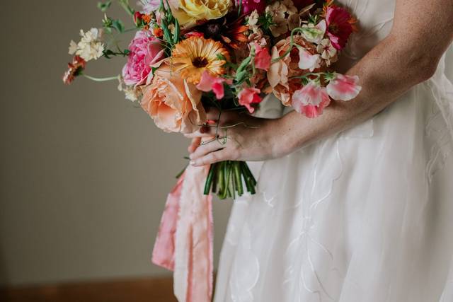 Bright summer bouquet