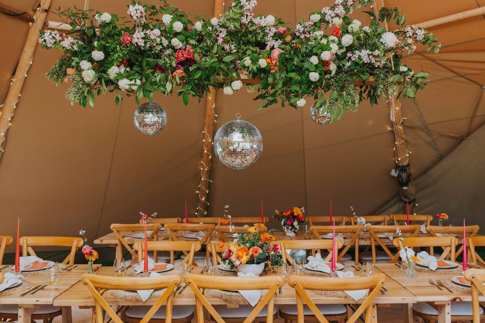 Tipi swing and table centers