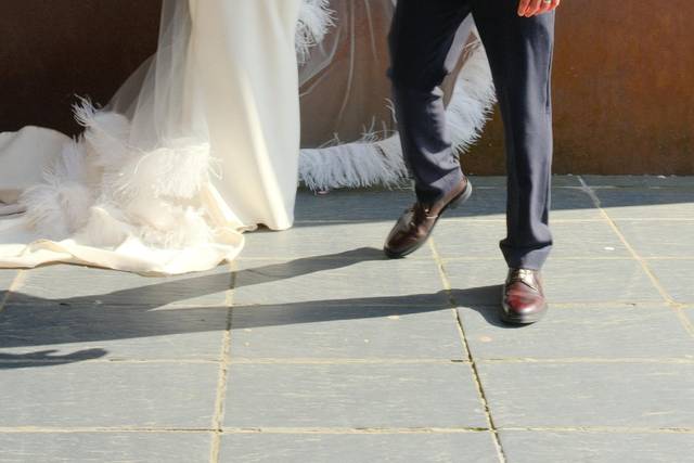 Newlyweds, candid.