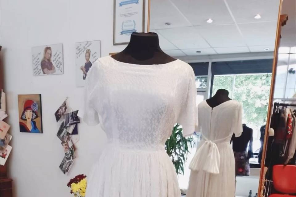 Gold Needle Ltd – Bridal Alterations & Wedding Dress Alterations