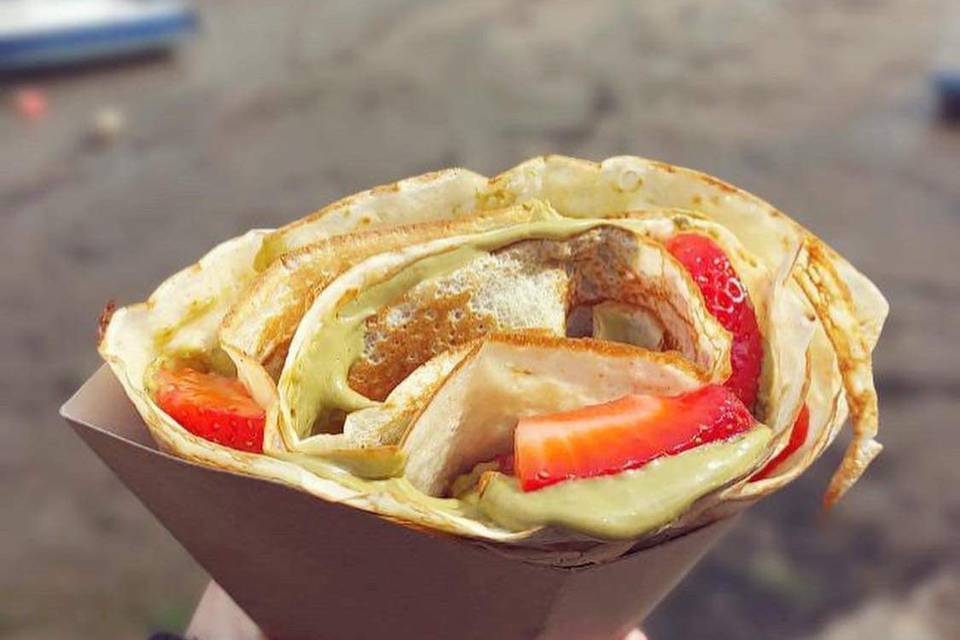 White Choc Pistachio Crepe