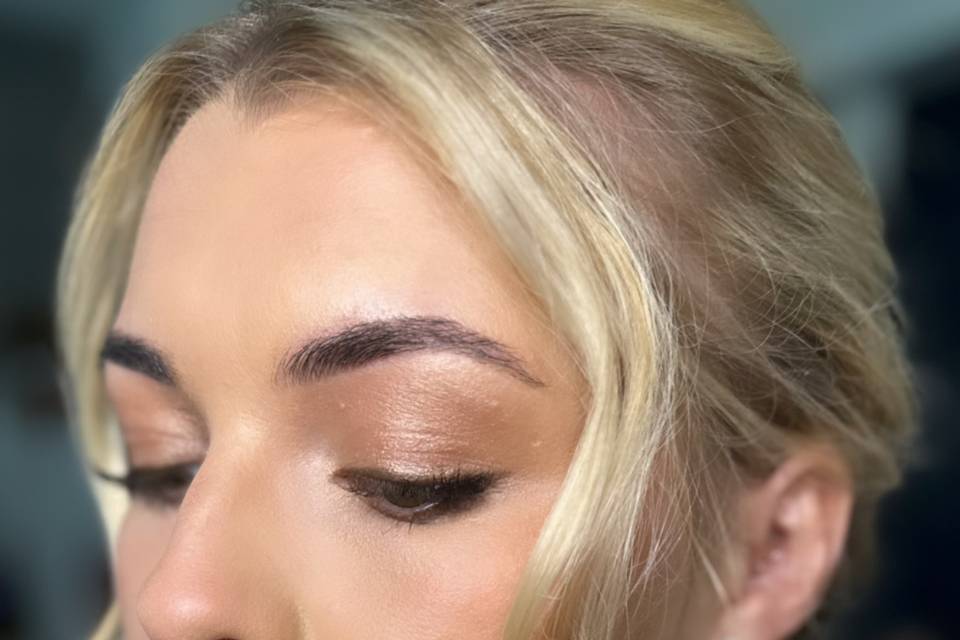 Bridesmaid Rose Gold Makeup