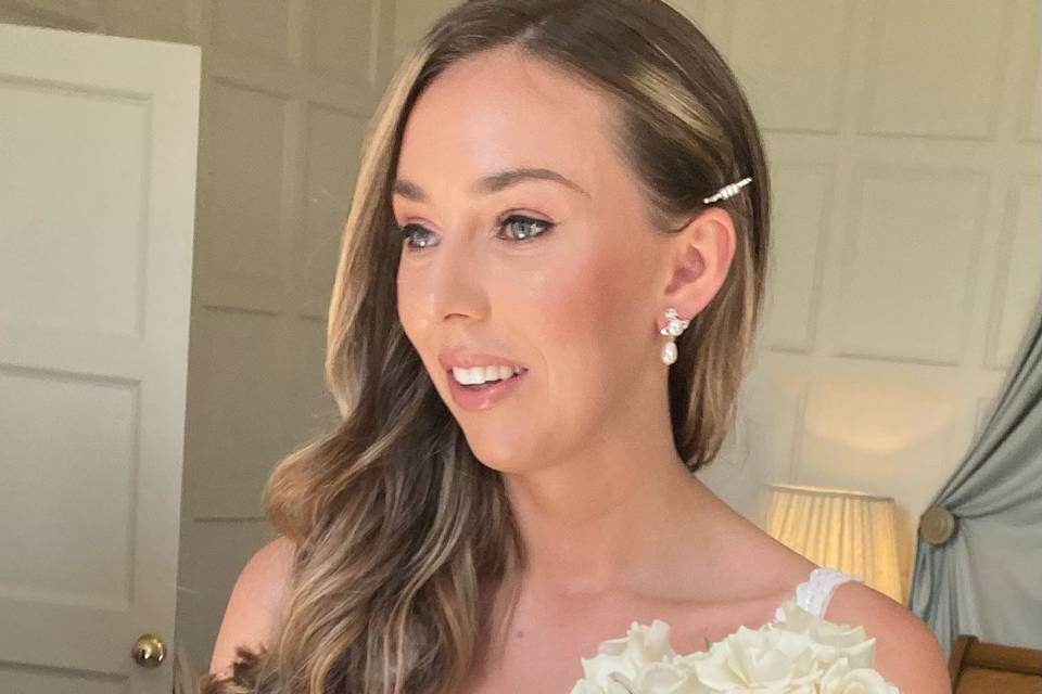Glowing Bridal Makeup