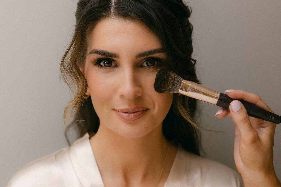 Makeup that makes you feel you