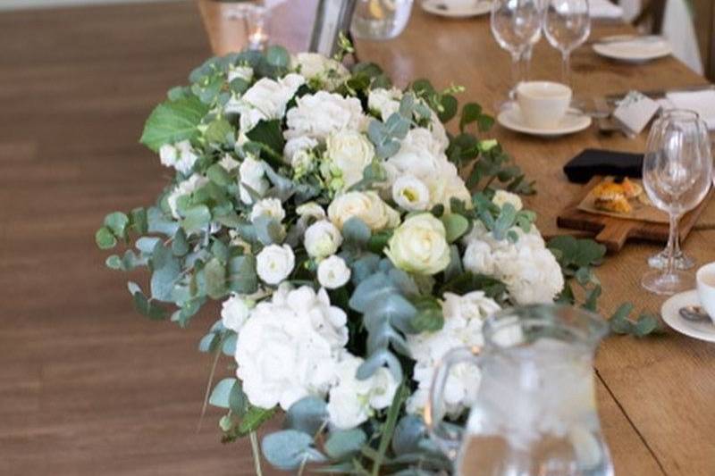 Table centrepiece