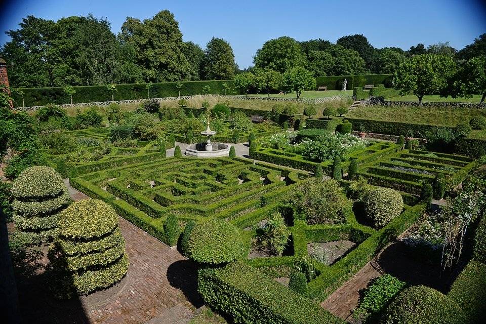 Knot Garden