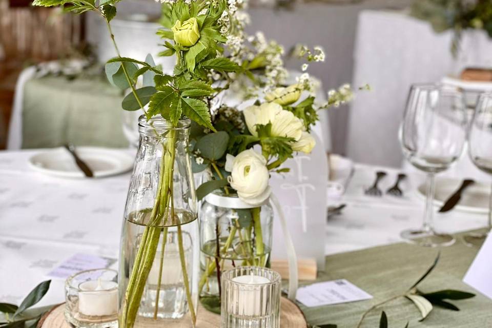 Table centrepiece