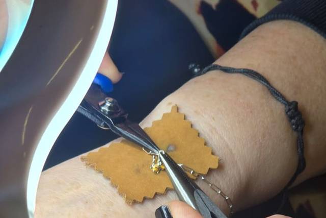 Permanent bracelet