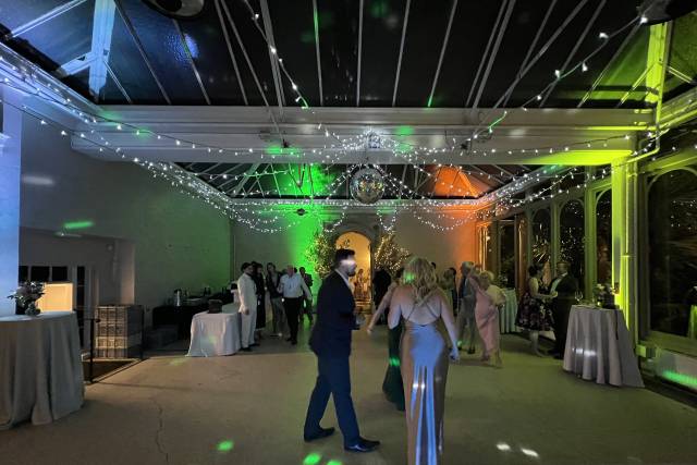 Venue Wedding 2 lights