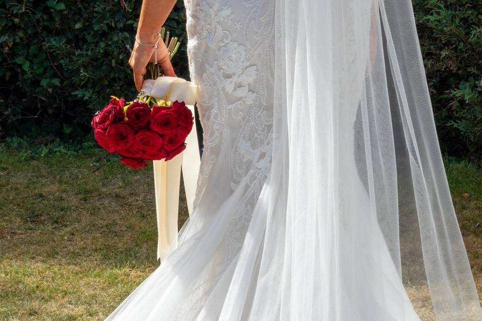 Bridal Pose