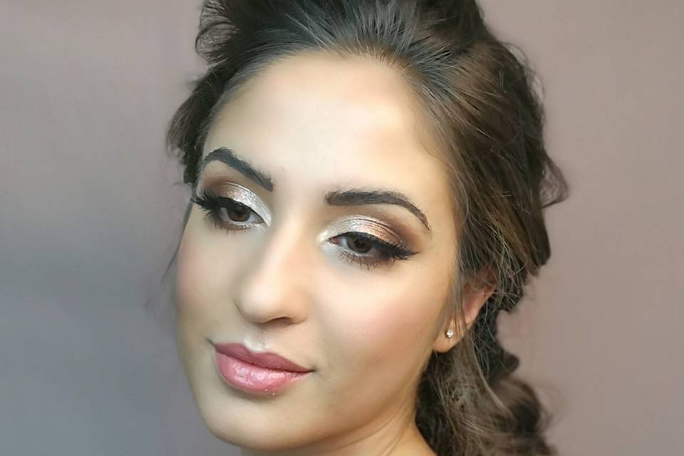 Soft glam bridal makeup