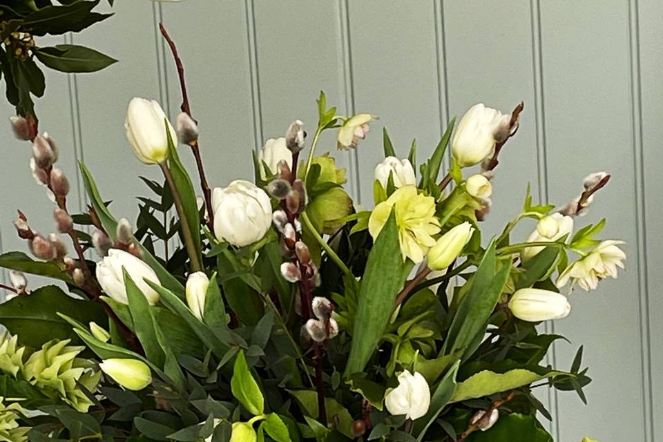 Early spring table arrangement