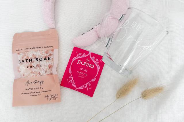 Chilled out bride box