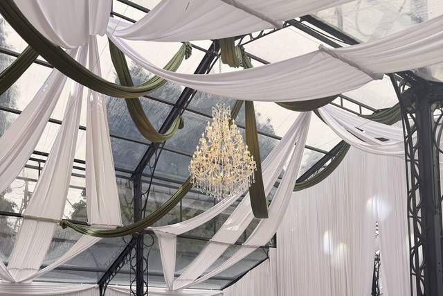 Kingswood Manor Atrium