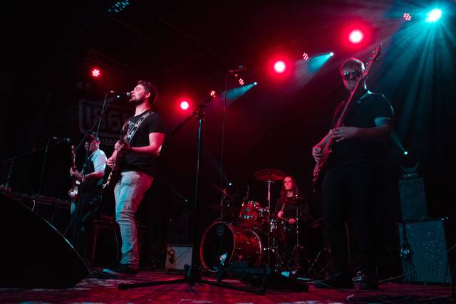 J Flint Band 1