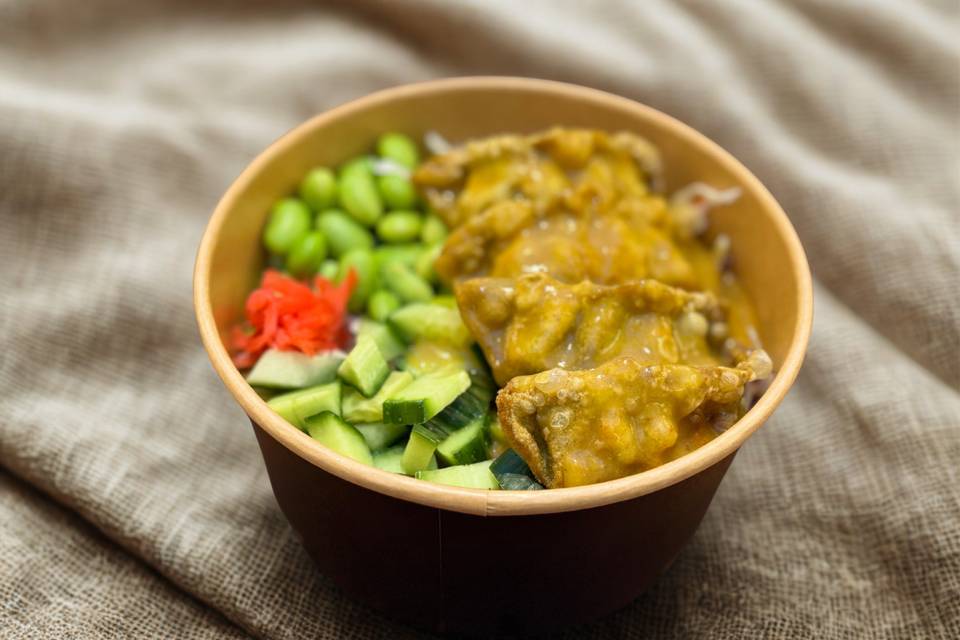 Gyoza Curry Bowl