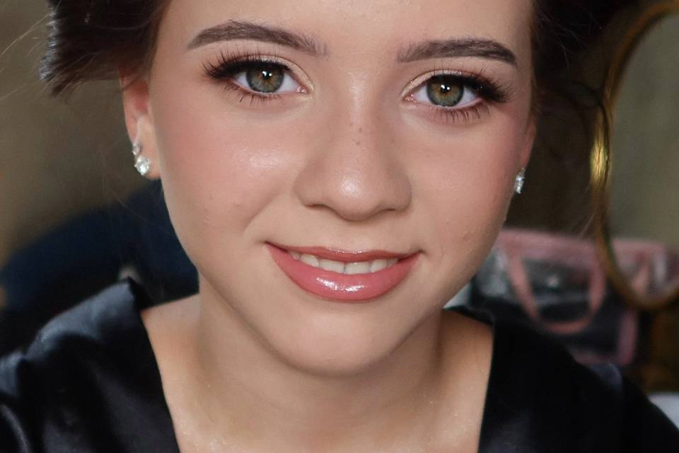 Teen bridesmaids makeup