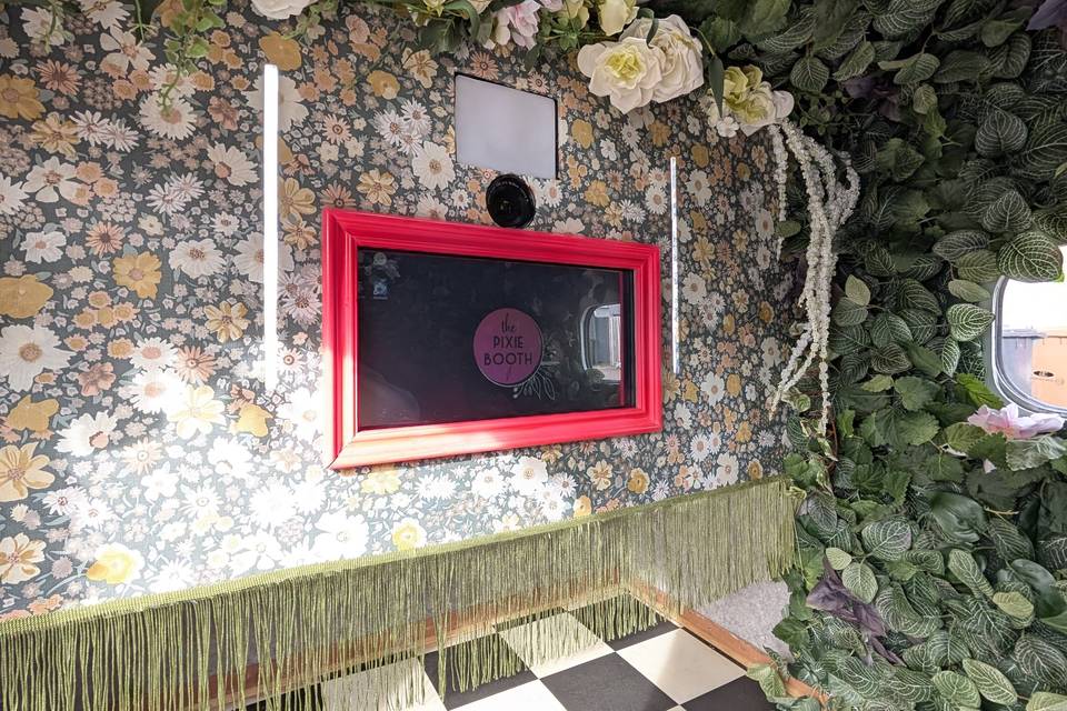Pixies updated interior