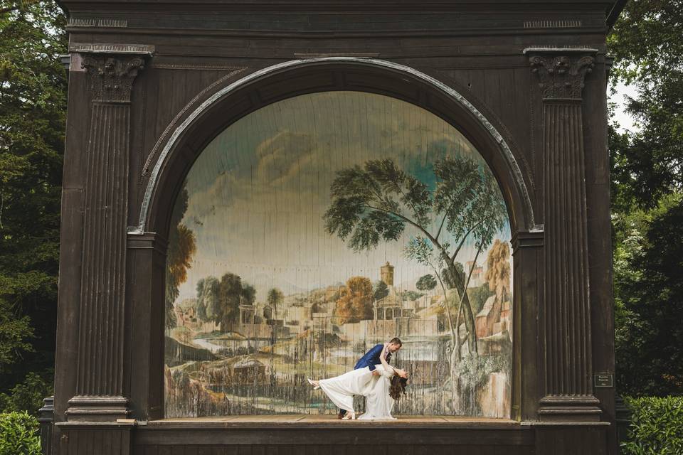 Singing Theatre
