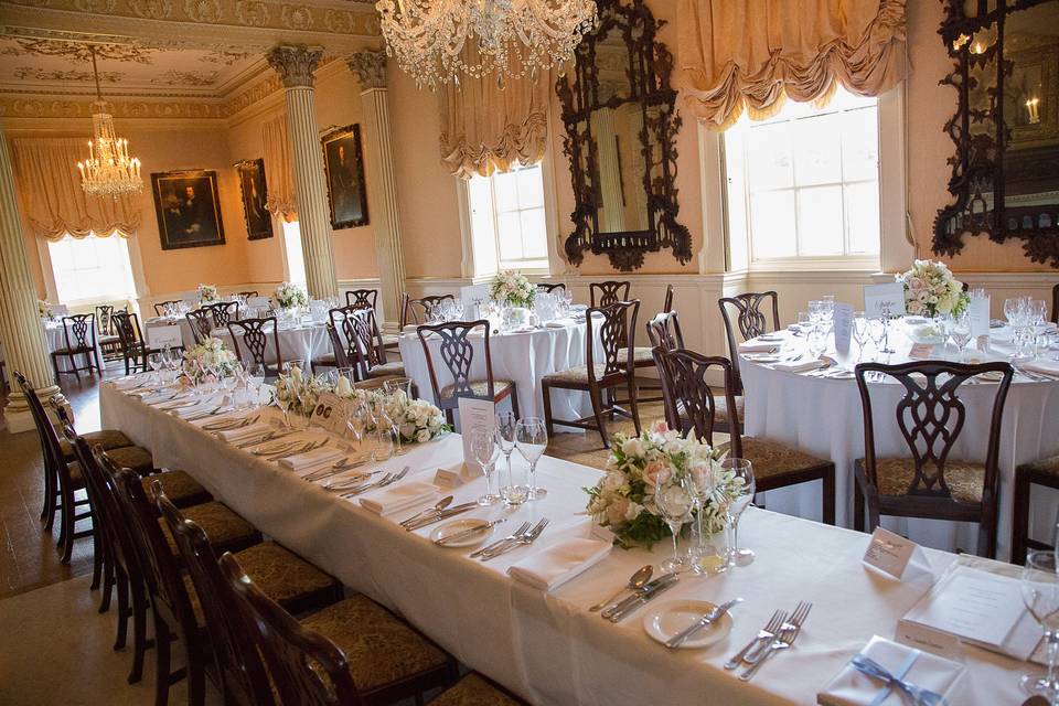 Long Top Table Long Gallery, Hagley Hall, Premier Wedding Venue in the West Midlands and Worcestershire