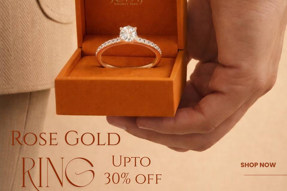 Diamond gold ring