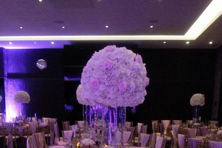 Sequin table covers