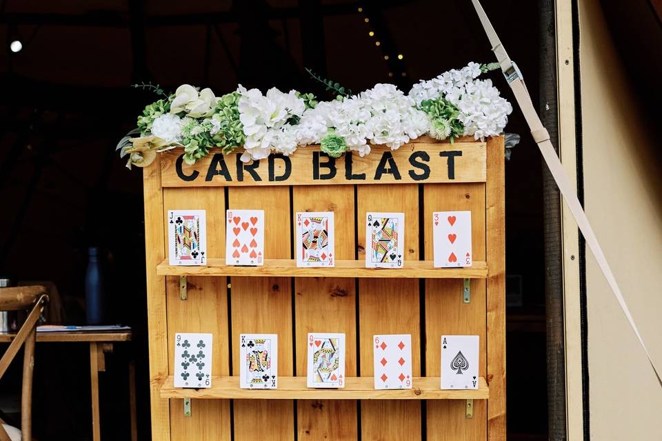 Card Blast 💥